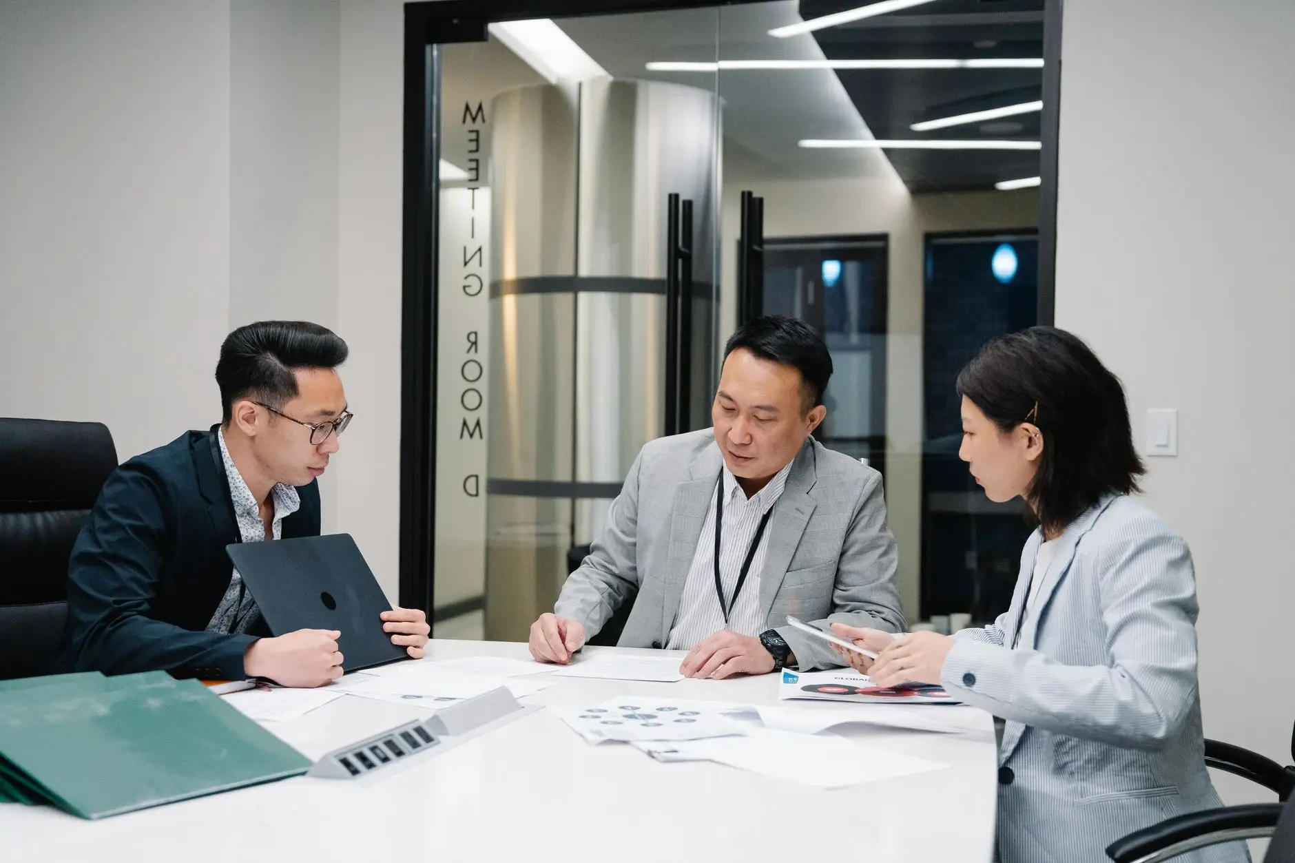 乐清手机换屏常见问题与维修流程详解